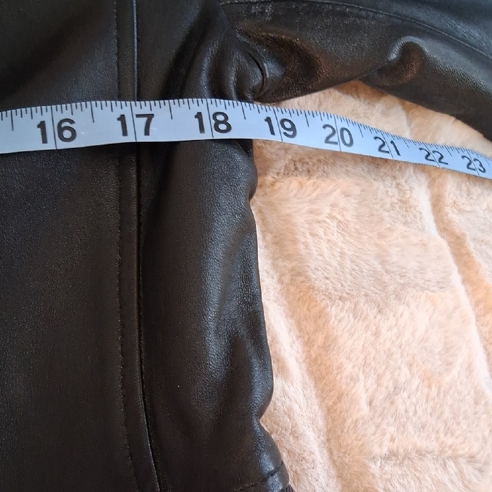 Wilsons Leather Women's Black Leather Jacket Blazer - Picture 10 of 10